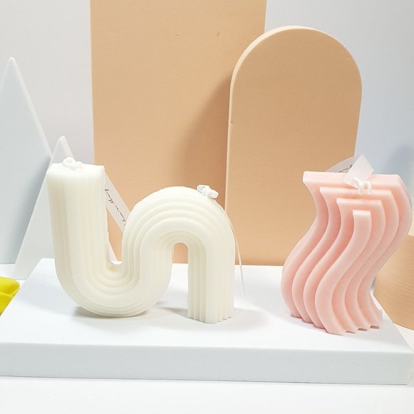 Handmade Candle - Picture 3 of 12